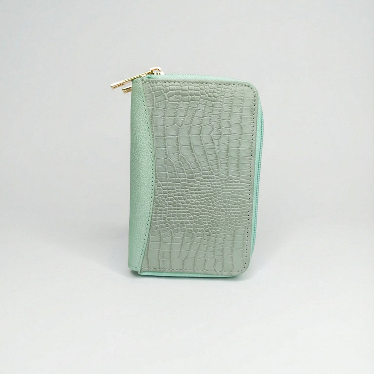 Billetera Moma en cuero Verde Claro - RagazzaBolsos