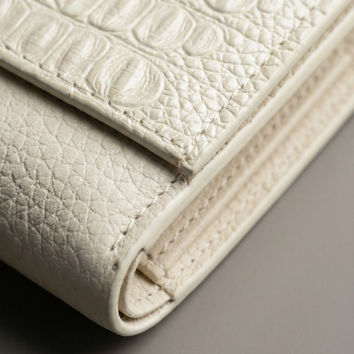 Tarjetero Essential Beige
