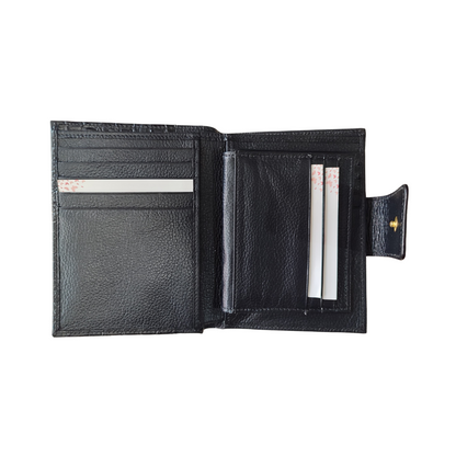 Billetera porta pasaporte en cuero color negro combinado con folia y cuero liso Ragazza