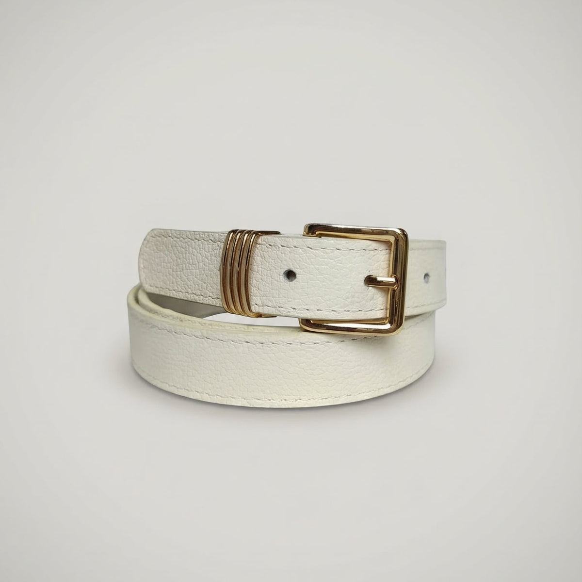 CLASSIC EN CUERO LISO BEIGE